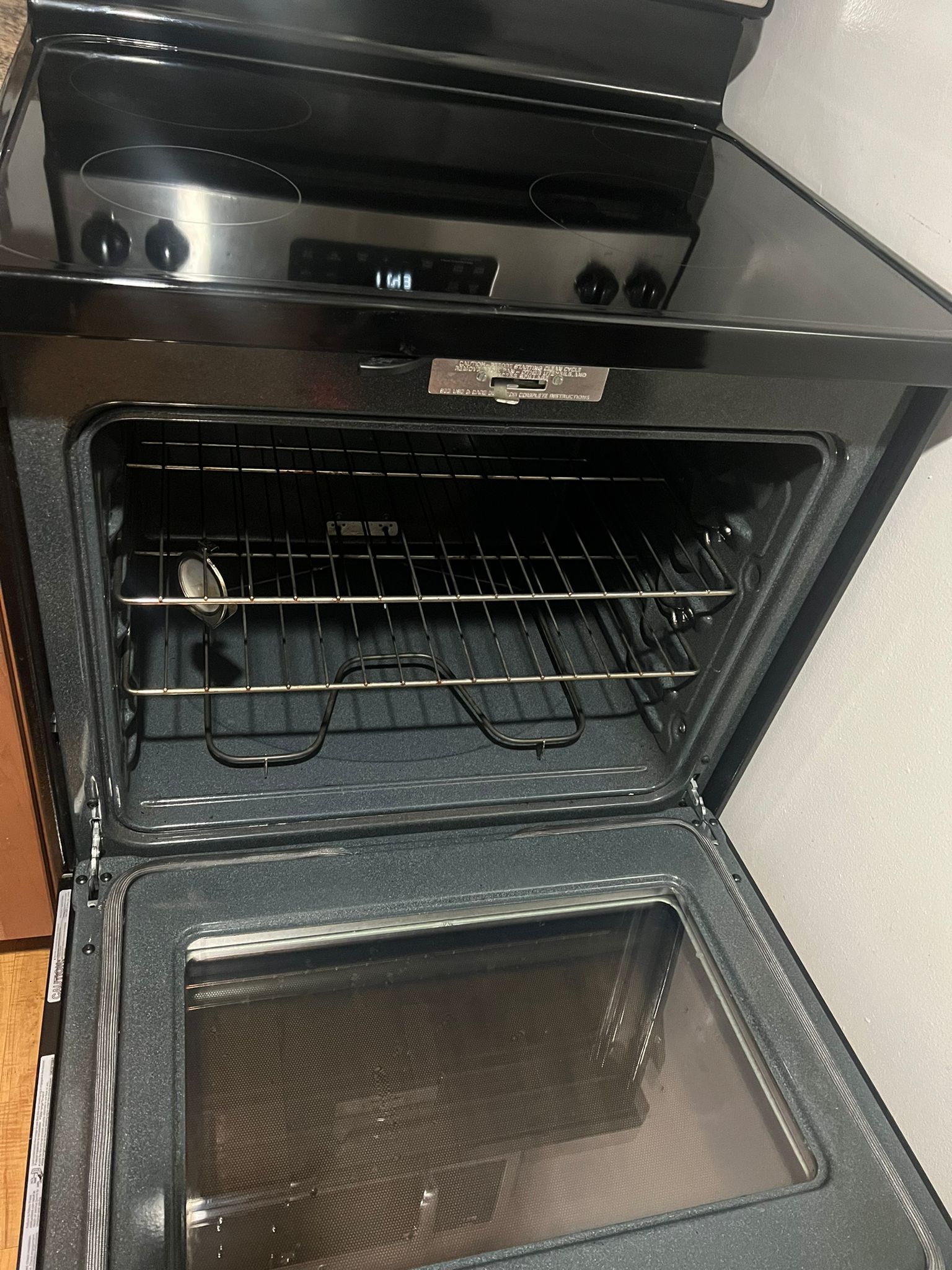 591ce801-20f9-403c-9433-212b26ea2ebf